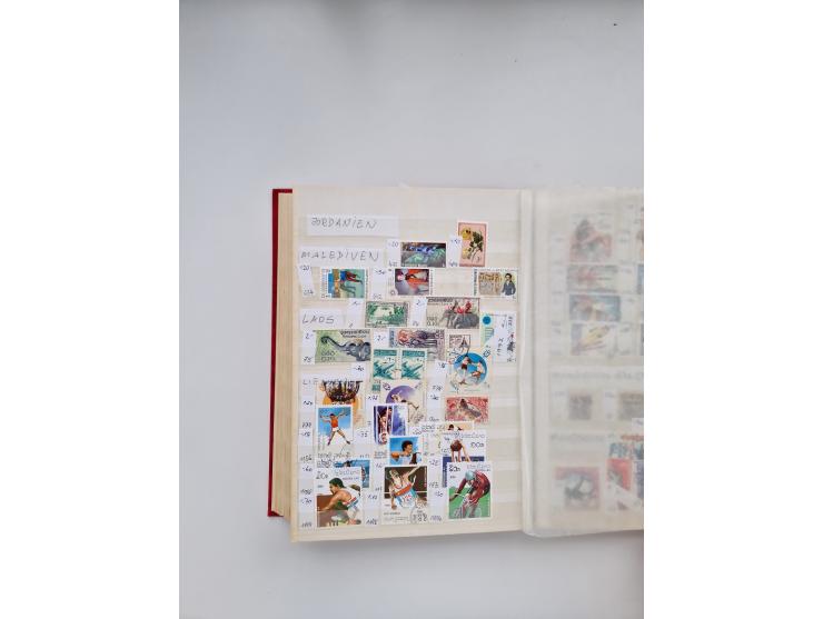 1854/2000 (ca.), large overseas mint never hinged/unused and used accumulation with duplicates, noted China, USA, India, Fren