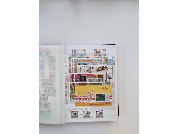 1854/2000 (ca.), large overseas mint never hinged/unused and used accumulation with duplicates, noted China, USA, India, Fren