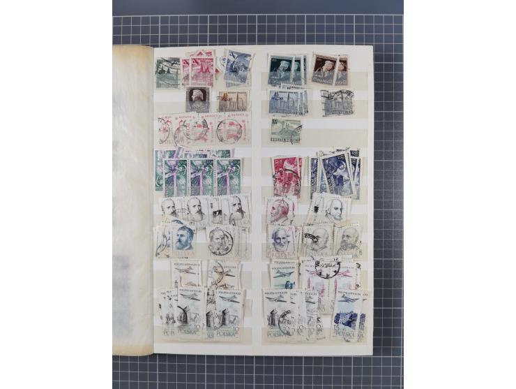 1918/89 (ca.), mint never hinged/unused and mostly used collection with duplicates, including Polish areas, Schlesien, etc., 