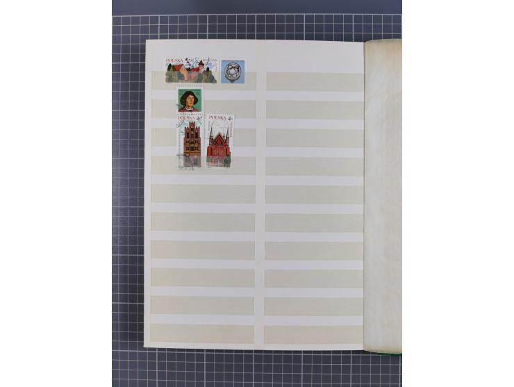 1918/89 (ca.), mint never hinged/unused and mostly used collection with duplicates, including Polish areas, Schlesien, etc., 