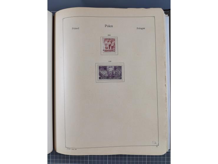 1918/89 (ca.), mint never hinged/unused and mostly used collection with duplicates, including Polish areas, Schlesien, etc., 