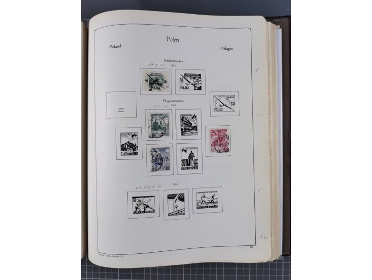 1918/89 (ca.), mint never hinged/unused and mostly used collection with duplicates, including Polish areas, Schlesien, etc., 