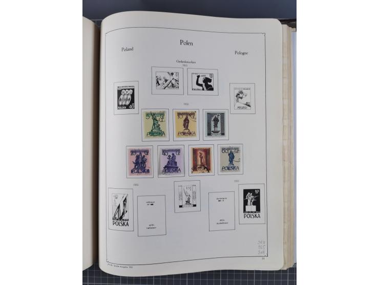 1918/89 (ca.), mint never hinged/unused and mostly used collection with duplicates, including Polish areas, Schlesien, etc., 