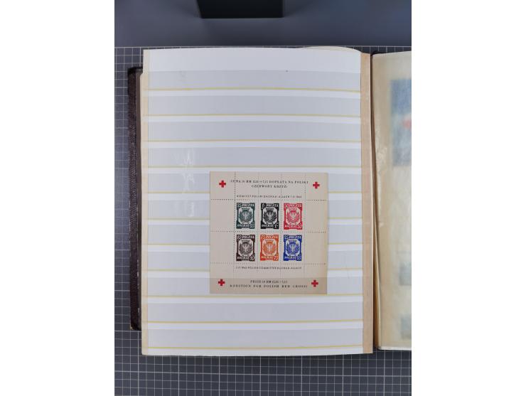 1918/89 (ca.), mint never hinged/unused and mostly used collection with duplicates, including Polish areas, Schlesien, etc., 