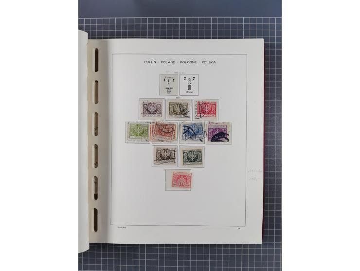 1918/89 (ca.), mint never hinged/unused and mostly used collection with duplicates, including Polish areas, Schlesien, etc., 