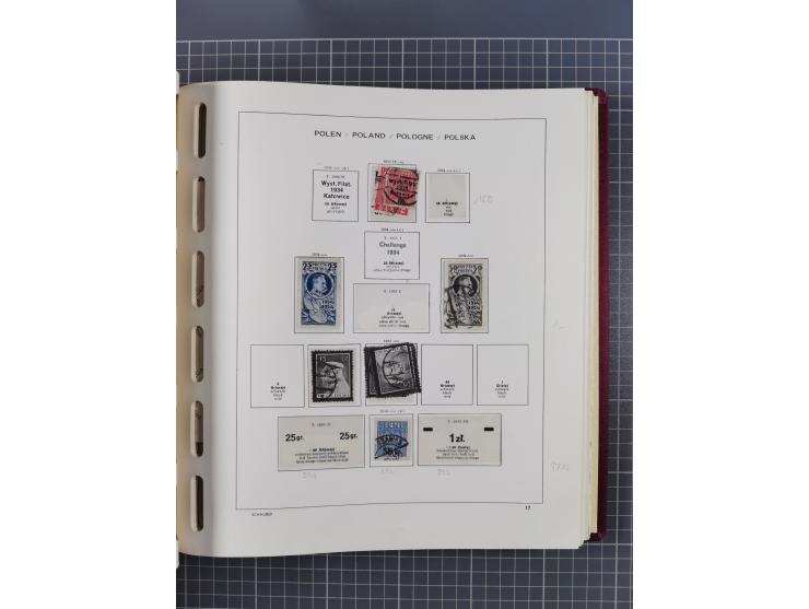 1918/89 (ca.), mint never hinged/unused and mostly used collection with duplicates, including Polish areas, Schlesien, etc., 