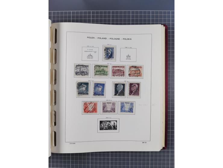 1918/89 (ca.), mint never hinged/unused and mostly used collection with duplicates, including Polish areas, Schlesien, etc., 