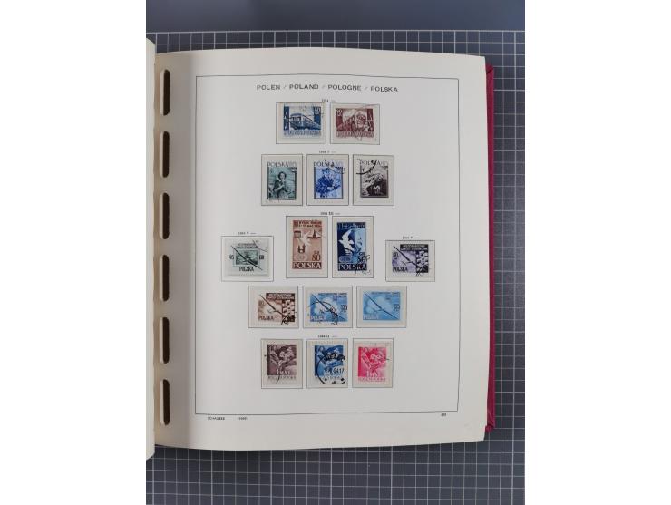 1918/89 (ca.), mint never hinged/unused and mostly used collection with duplicates, including Polish areas, Schlesien, etc., 