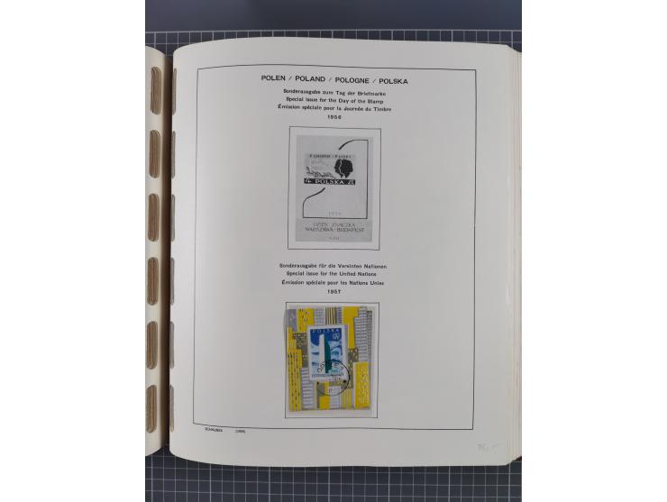 1918/89 (ca.), mint never hinged/unused and mostly used collection with duplicates, including Polish areas, Schlesien, etc., 