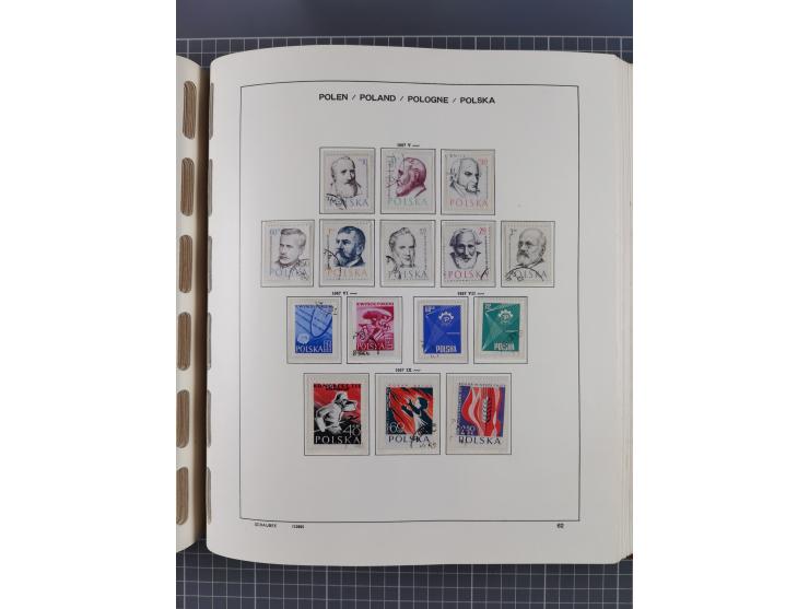 1918/89 (ca.), mint never hinged/unused and mostly used collection with duplicates, including Polish areas, Schlesien, etc., 