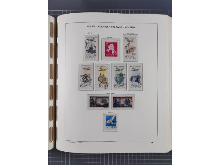 1918/89 (ca.), mint never hinged/unused and mostly used collection with duplicates, including Polish areas, Schlesien, etc., 