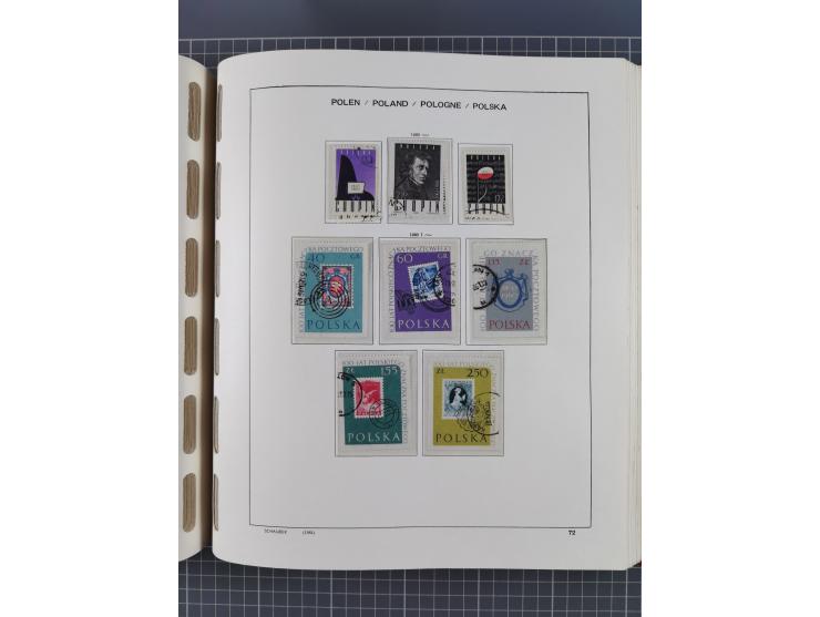 1918/89 (ca.), mint never hinged/unused and mostly used collection with duplicates, including Polish areas, Schlesien, etc., 