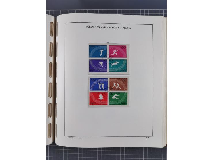 1918/89 (ca.), mint never hinged/unused and mostly used collection with duplicates, including Polish areas, Schlesien, etc., 