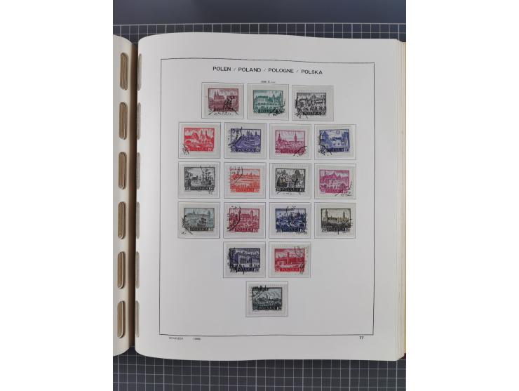 1918/89 (ca.), mint never hinged/unused and mostly used collection with duplicates, including Polish areas, Schlesien, etc., 