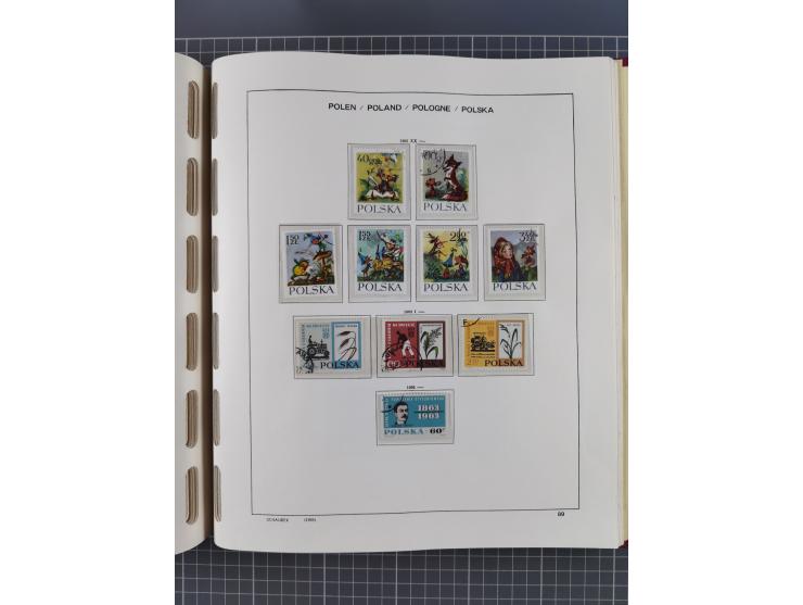 1918/89 (ca.), mint never hinged/unused and mostly used collection with duplicates, including Polish areas, Schlesien, etc., 