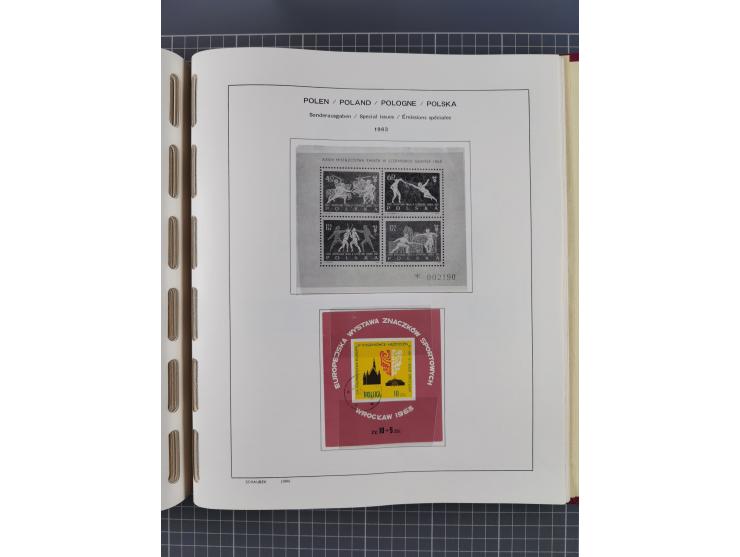 1918/89 (ca.), mint never hinged/unused and mostly used collection with duplicates, including Polish areas, Schlesien, etc., 