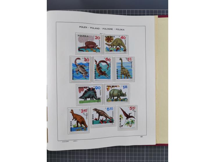 1918/89 (ca.), mint never hinged/unused and mostly used collection with duplicates, including Polish areas, Schlesien, etc., 