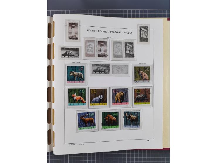 1918/89 (ca.), mint never hinged/unused and mostly used collection with duplicates, including Polish areas, Schlesien, etc., 