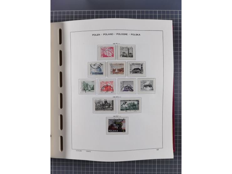 1918/89 (ca.), mint never hinged/unused and mostly used collection with duplicates, including Polish areas, Schlesien, etc., 