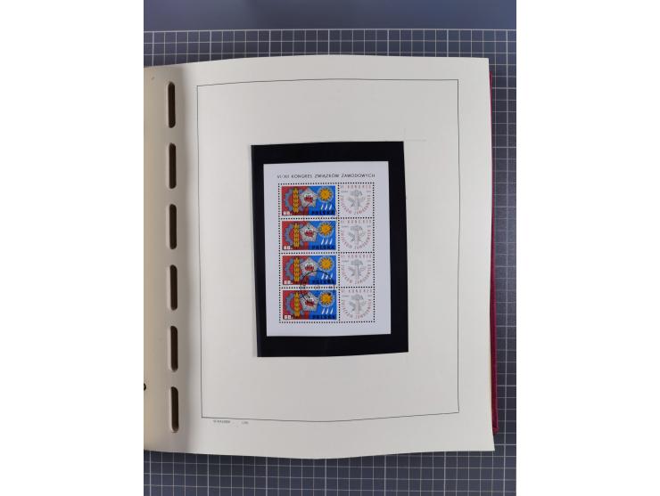 1918/89 (ca.), mint never hinged/unused and mostly used collection with duplicates, including Polish areas, Schlesien, etc., 