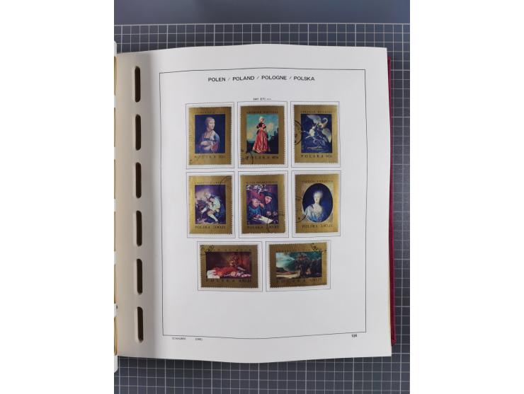 1918/89 (ca.), mint never hinged/unused and mostly used collection with duplicates, including Polish areas, Schlesien, etc., 