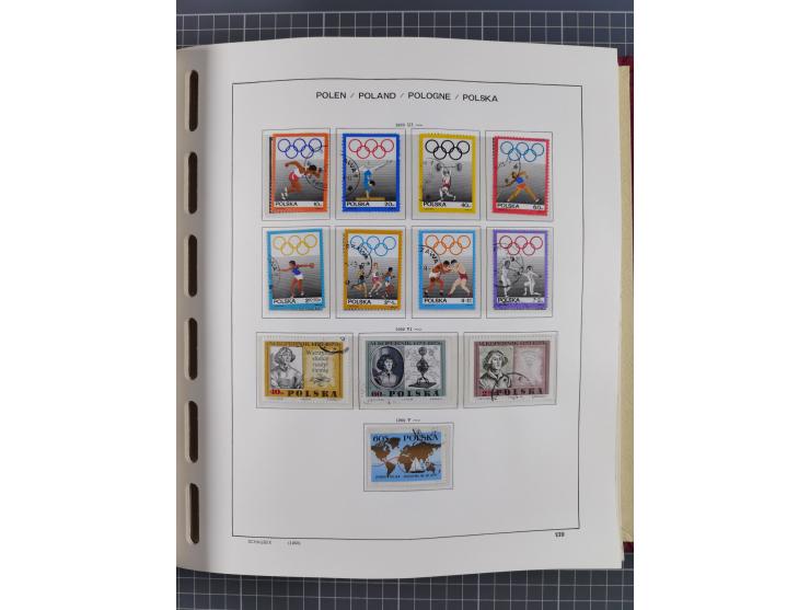 1918/89 (ca.), mint never hinged/unused and mostly used collection with duplicates, including Polish areas, Schlesien, etc., 