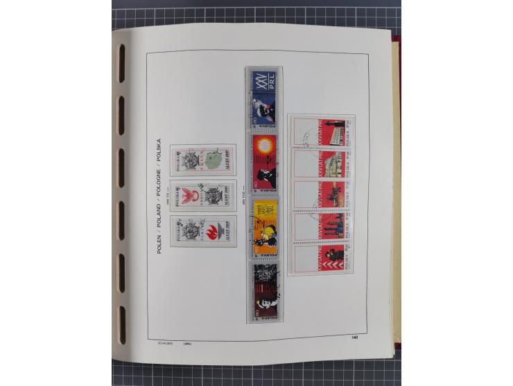 1918/89 (ca.), mint never hinged/unused and mostly used collection with duplicates, including Polish areas, Schlesien, etc., 