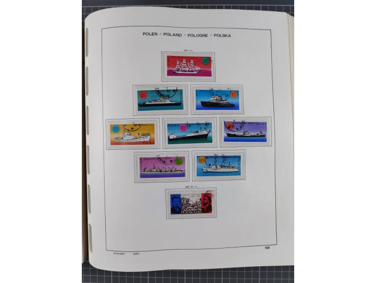 1918/89 (ca.), mint never hinged/unused and mostly used collection with duplicates, including Polish areas, Schlesien, etc., 