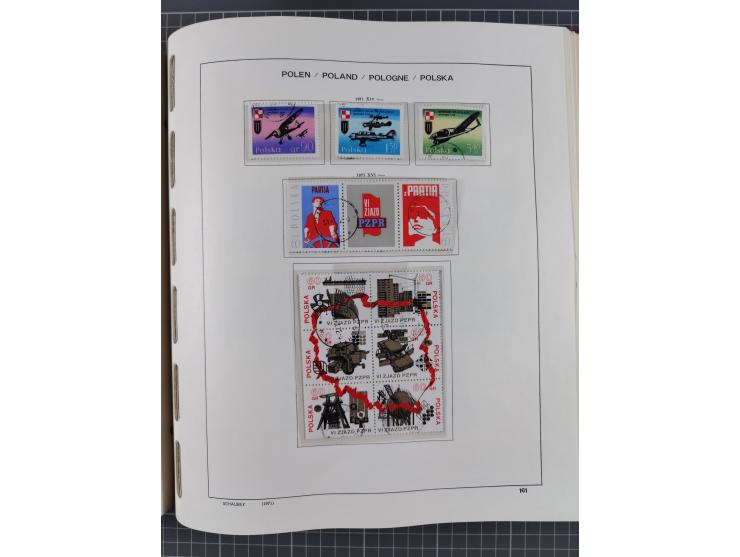 1918/89 (ca.), mint never hinged/unused and mostly used collection with duplicates, including Polish areas, Schlesien, etc., 