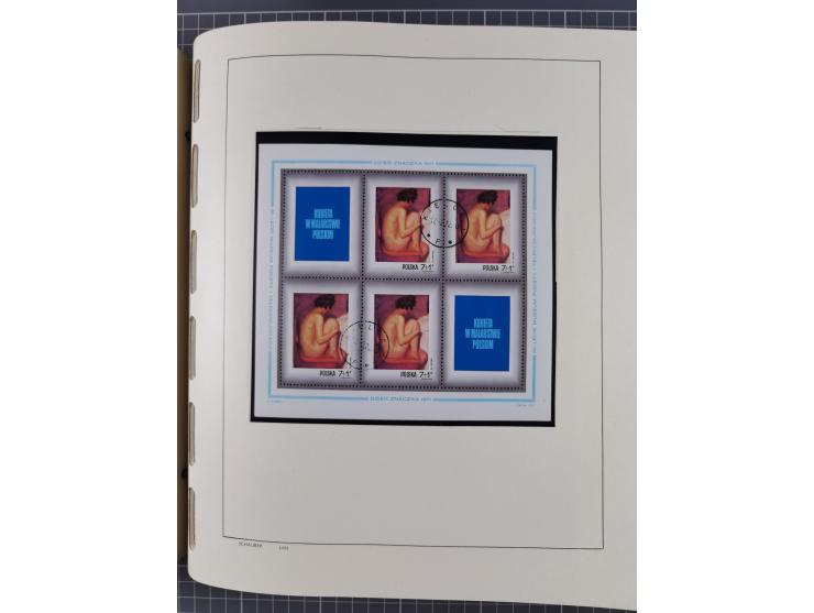 1918/89 (ca.), mint never hinged/unused and mostly used collection with duplicates, including Polish areas, Schlesien, etc., 