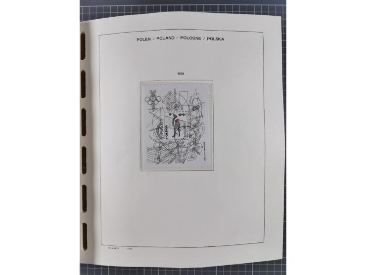 1918/89 (ca.), mint never hinged/unused and mostly used collection with duplicates, including Polish areas, Schlesien, etc., 