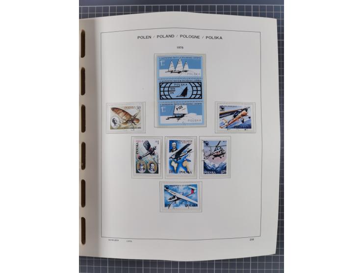 1918/89 (ca.), mint never hinged/unused and mostly used collection with duplicates, including Polish areas, Schlesien, etc., 