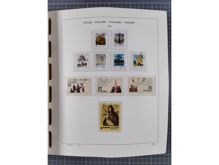 1918/89 (ca.), mint never hinged/unused and mostly used collection with duplicates, including Polish areas, Schlesien, etc., 