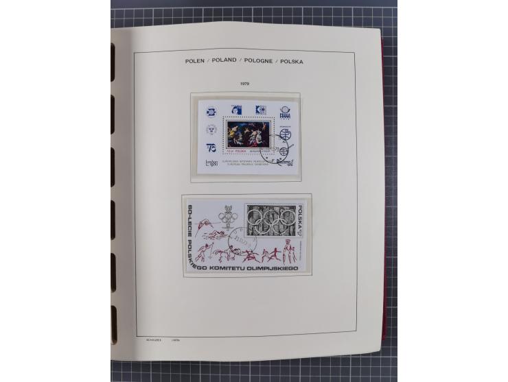 1918/89 (ca.), mint never hinged/unused and mostly used collection with duplicates, including Polish areas, Schlesien, etc., 