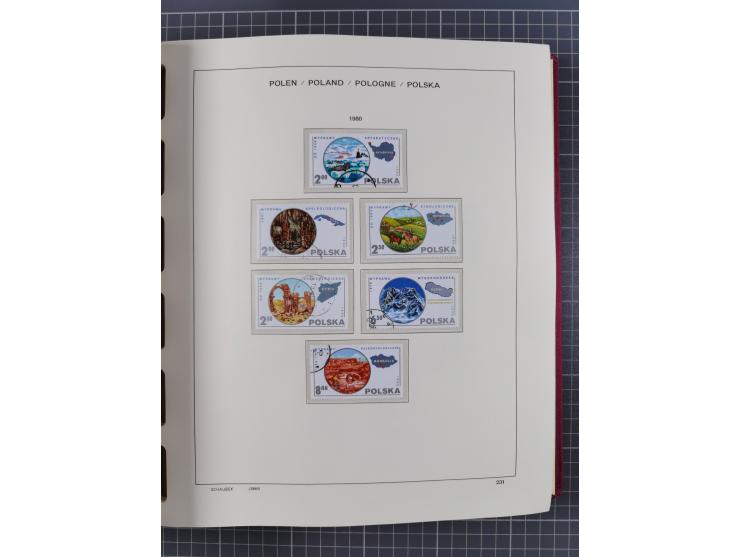 1918/89 (ca.), mint never hinged/unused and mostly used collection with duplicates, including Polish areas, Schlesien, etc., 