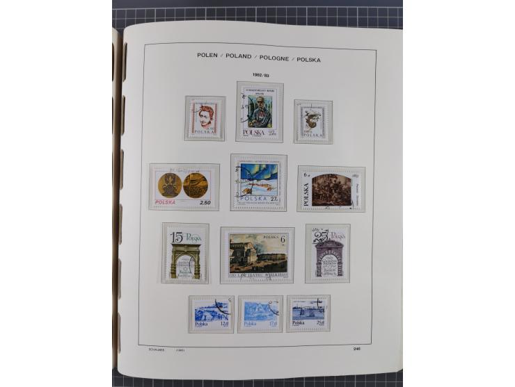 1918/89 (ca.), mint never hinged/unused and mostly used collection with duplicates, including Polish areas, Schlesien, etc., 