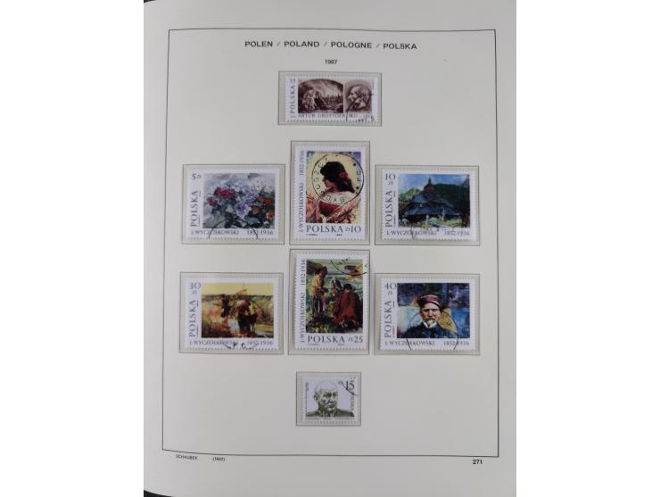 1918/89 (ca.), mint never hinged/unused and mostly used collection with duplicates, including Polish areas, Schlesien, etc., 