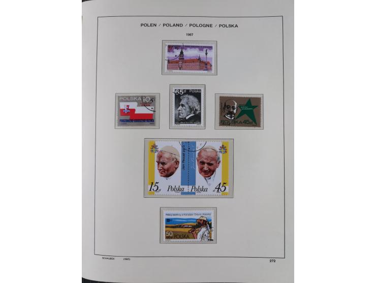 1918/89 (ca.), mint never hinged/unused and mostly used collection with duplicates, including Polish areas, Schlesien, etc., 