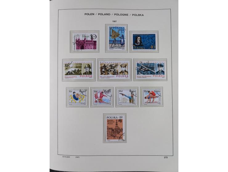 1918/89 (ca.), mint never hinged/unused and mostly used collection with duplicates, including Polish areas, Schlesien, etc., 