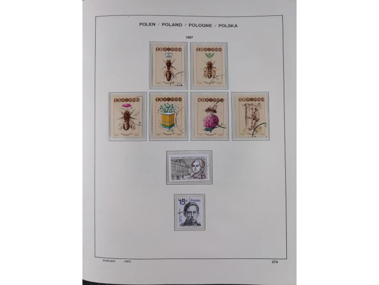 1918/89 (ca.), mint never hinged/unused and mostly used collection with duplicates, including Polish areas, Schlesien, etc., 