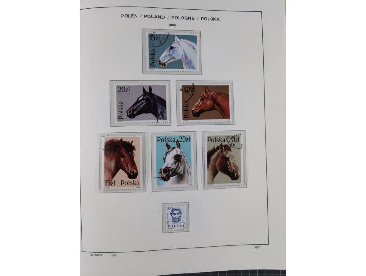 1918/89 (ca.), mint never hinged/unused and mostly used collection with duplicates, including Polish areas, Schlesien, etc., 