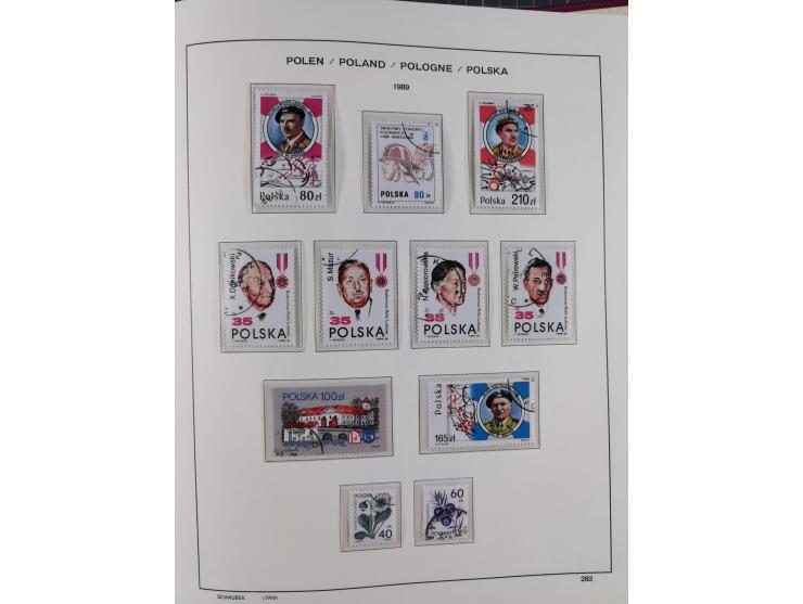 1918/89 (ca.), mint never hinged/unused and mostly used collection with duplicates, including Polish areas, Schlesien, etc., 