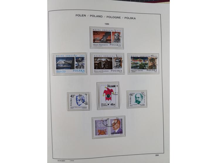 1918/89 (ca.), mint never hinged/unused and mostly used collection with duplicates, including Polish areas, Schlesien, etc., 