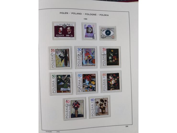 1918/89 (ca.), mint never hinged/unused and mostly used collection with duplicates, including Polish areas, Schlesien, etc., 