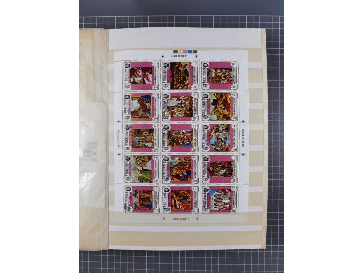 1961/70 (ca.), mint never hinged and used selection, including souvenir sheets, neatly housed in 2 stockbooks