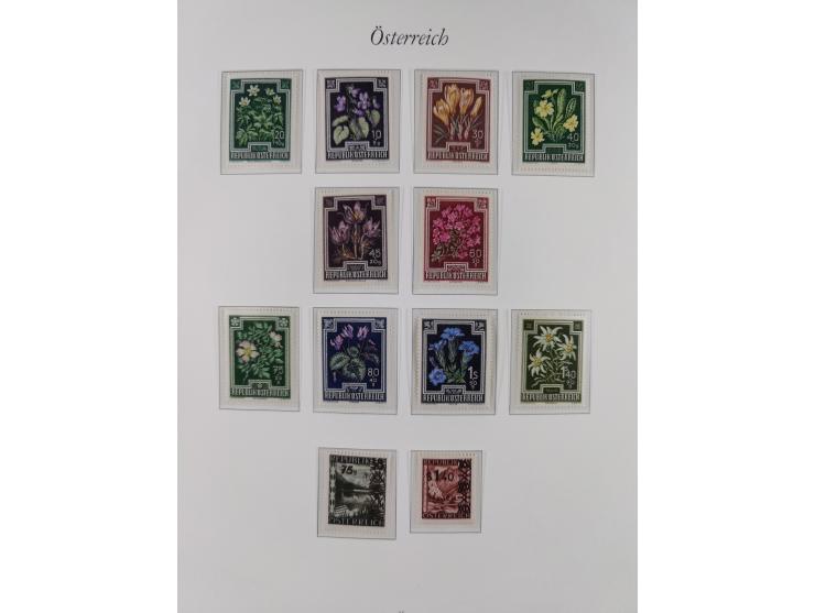 1945/67, in den Hauptnummern komplette bis auf Mi.-Nr. 691 postfrische Sammlung inkl. Mi.-Nr. Va-d sign. Kovar VÖB, 674-92 si