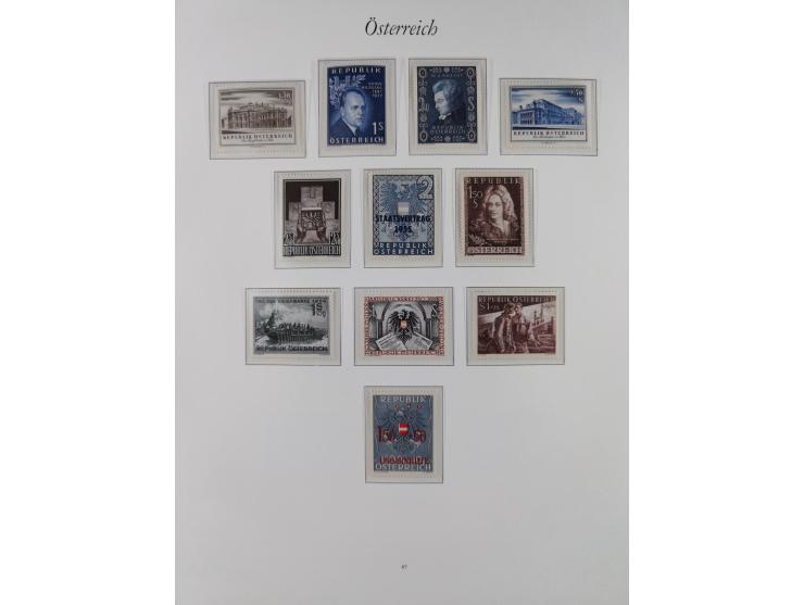 1945/67, in den Hauptnummern komplette bis auf Mi.-Nr. 691 postfrische Sammlung inkl. Mi.-Nr. Va-d sign. Kovar VÖB, 674-92 si