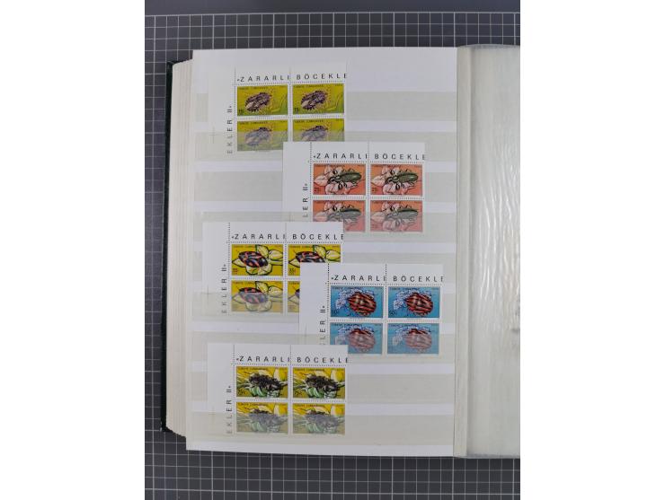 FAUNA: 1940/90 (ca.), collection in album starting with Western Australia Swans, many animal series from Lebanon and Turkey, 