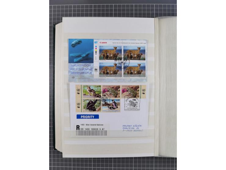 FAUNA: 1940/90 (ca.), collection in album starting with Western Australia Swans, many animal series from Lebanon and Turkey, 