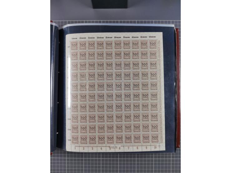 1923, meist postfrische Sammlung mit ca. 200 Bogen ex Mi.-Nr. 313-30, dabei u.a. Mi.-Nr. 330A (4) und 330B (3), gute Erhaltun